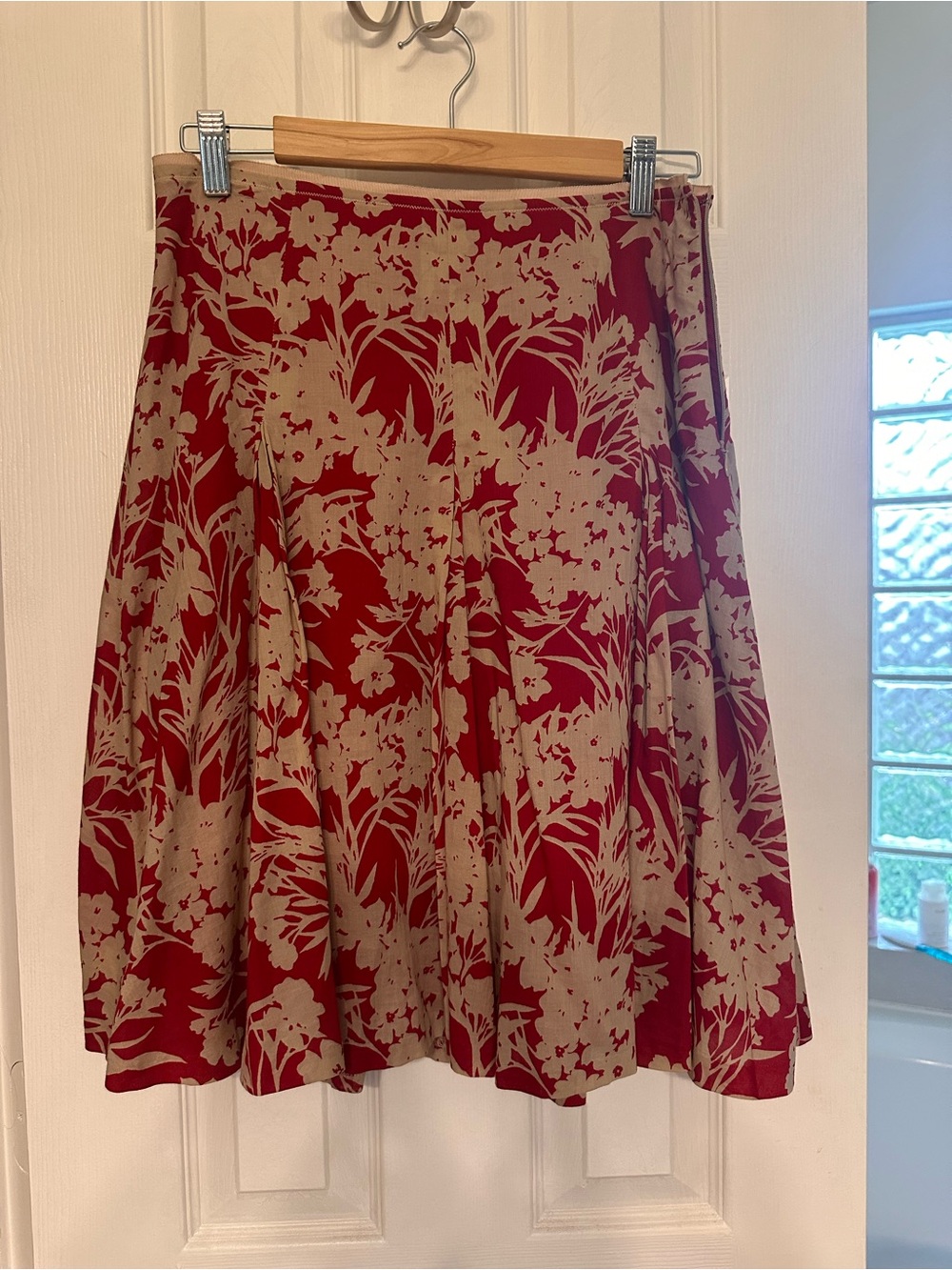 Banana Republic Red and Tan Floral A-Line Skirt